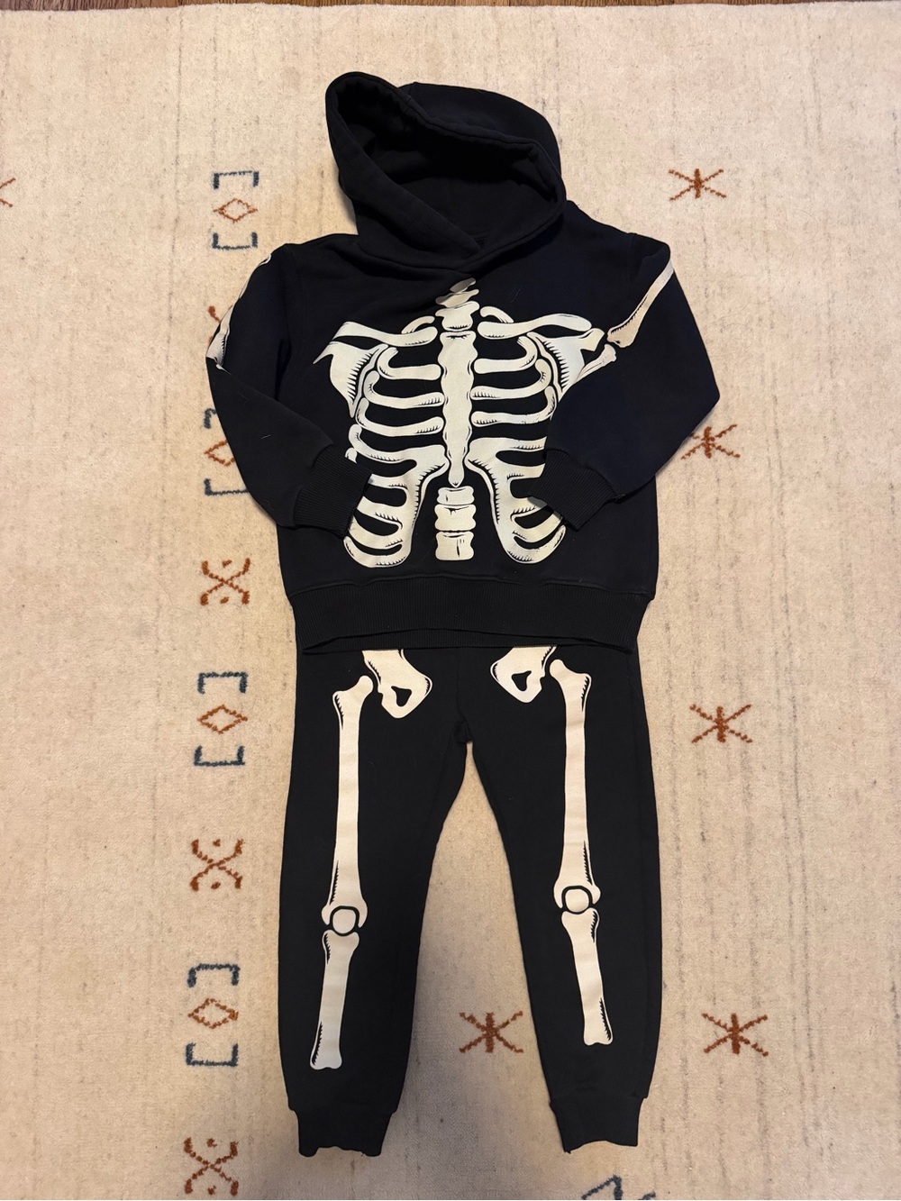 Zara Skeleton sweatshirt & sweatpants set, size 5-6